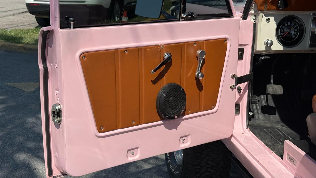 Ford Bronco  1976