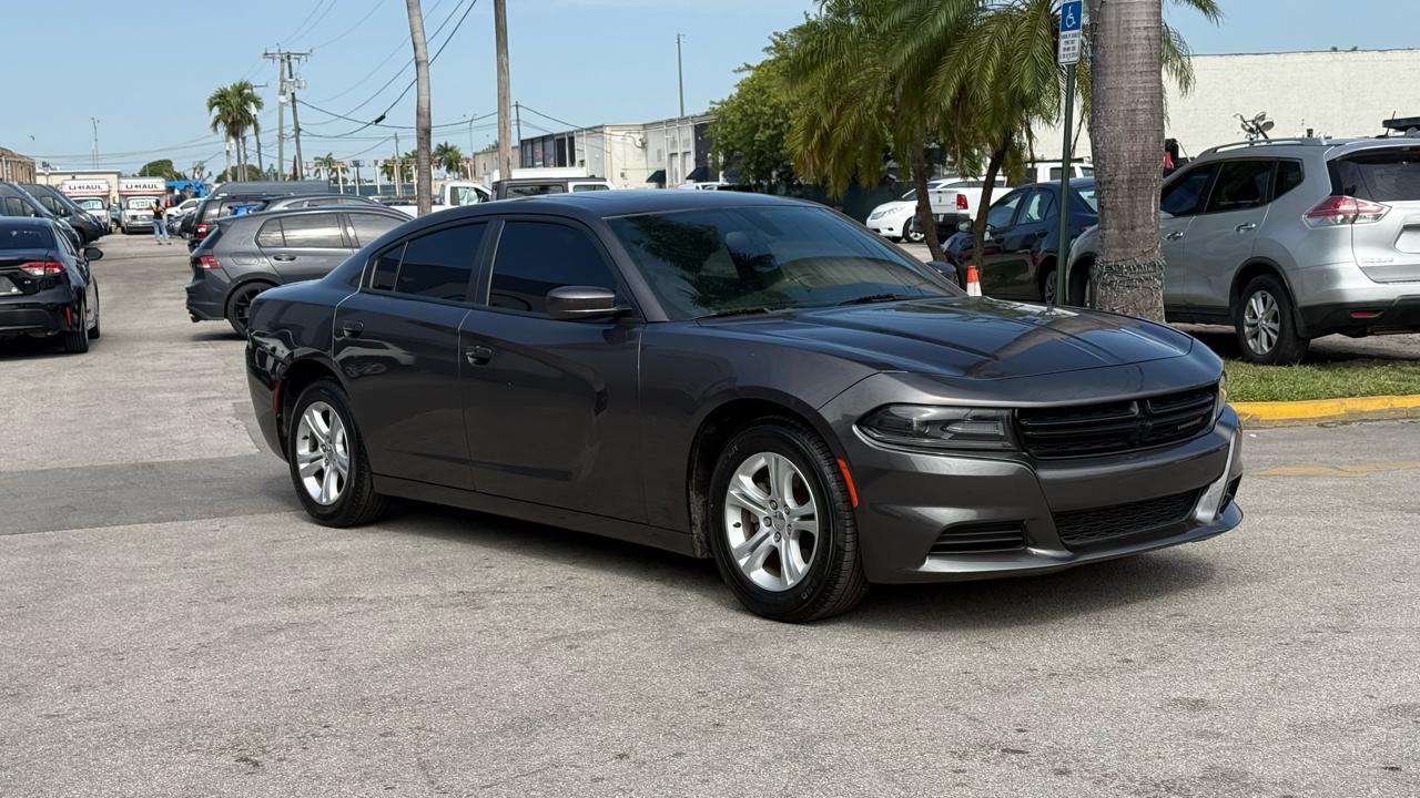 Dodge Charger SXT RWD 2021