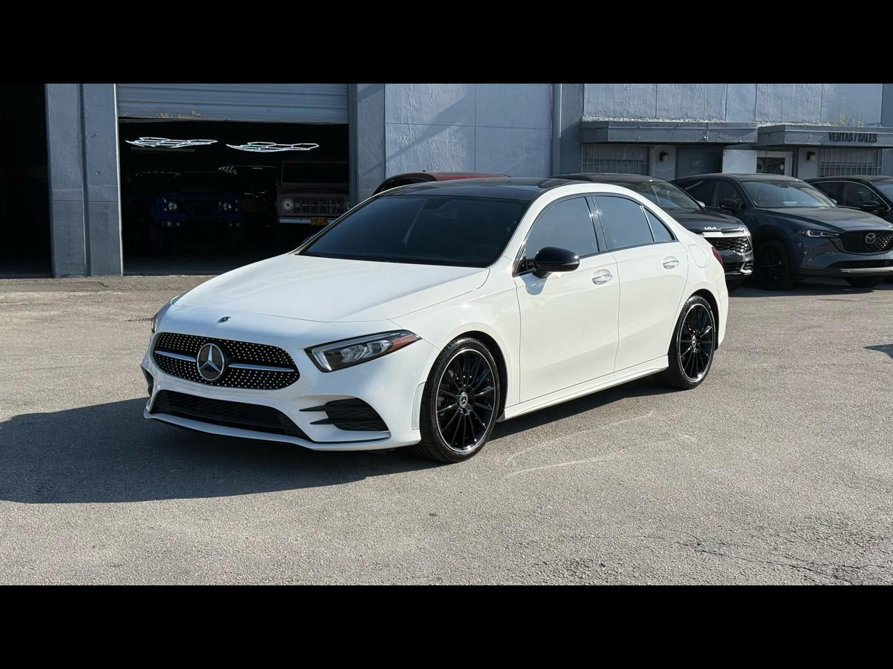 Mercedes-Benz A-Class A 220 Sedan 2022