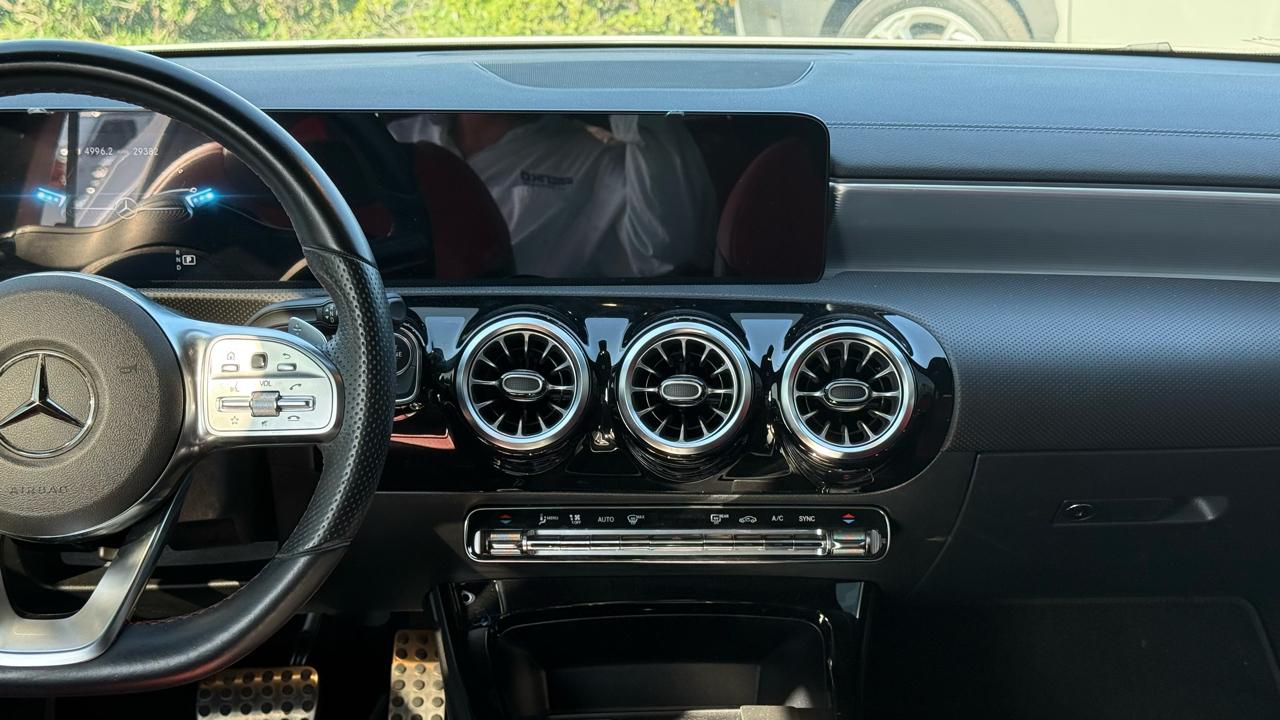 Mercedes-Benz A-Class A 220 Sedan 2022