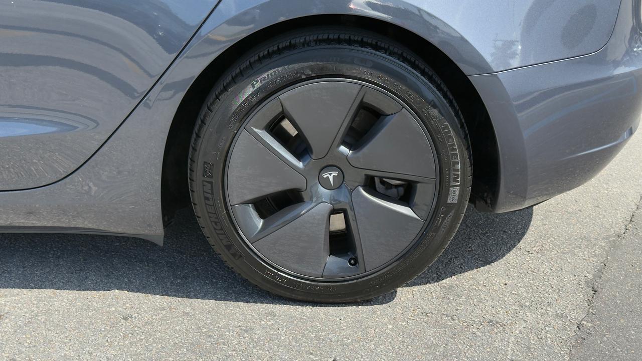 Tesla Model 3 RWD 2023
