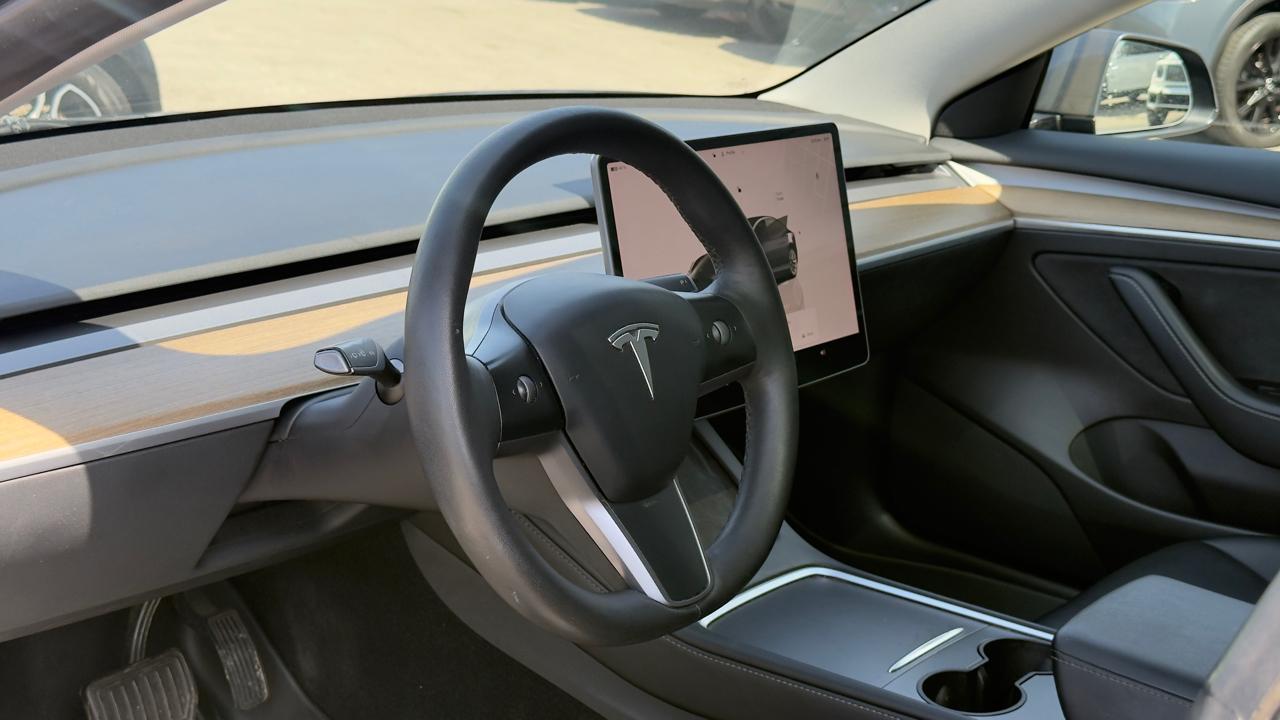 Tesla Model 3 RWD 2023