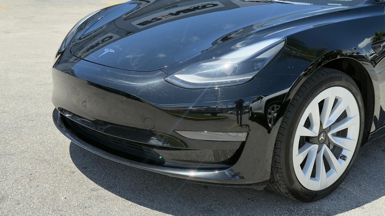 Tesla Model 3 RWD 2023
