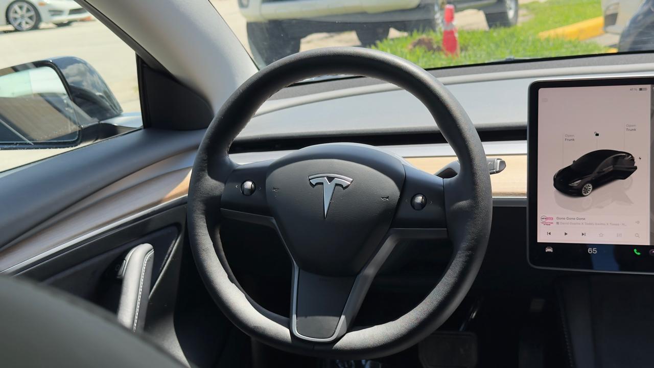 Tesla Model 3 RWD 2023