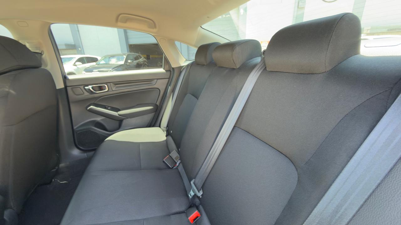 Honda Civic Sedan LX CVT 2025