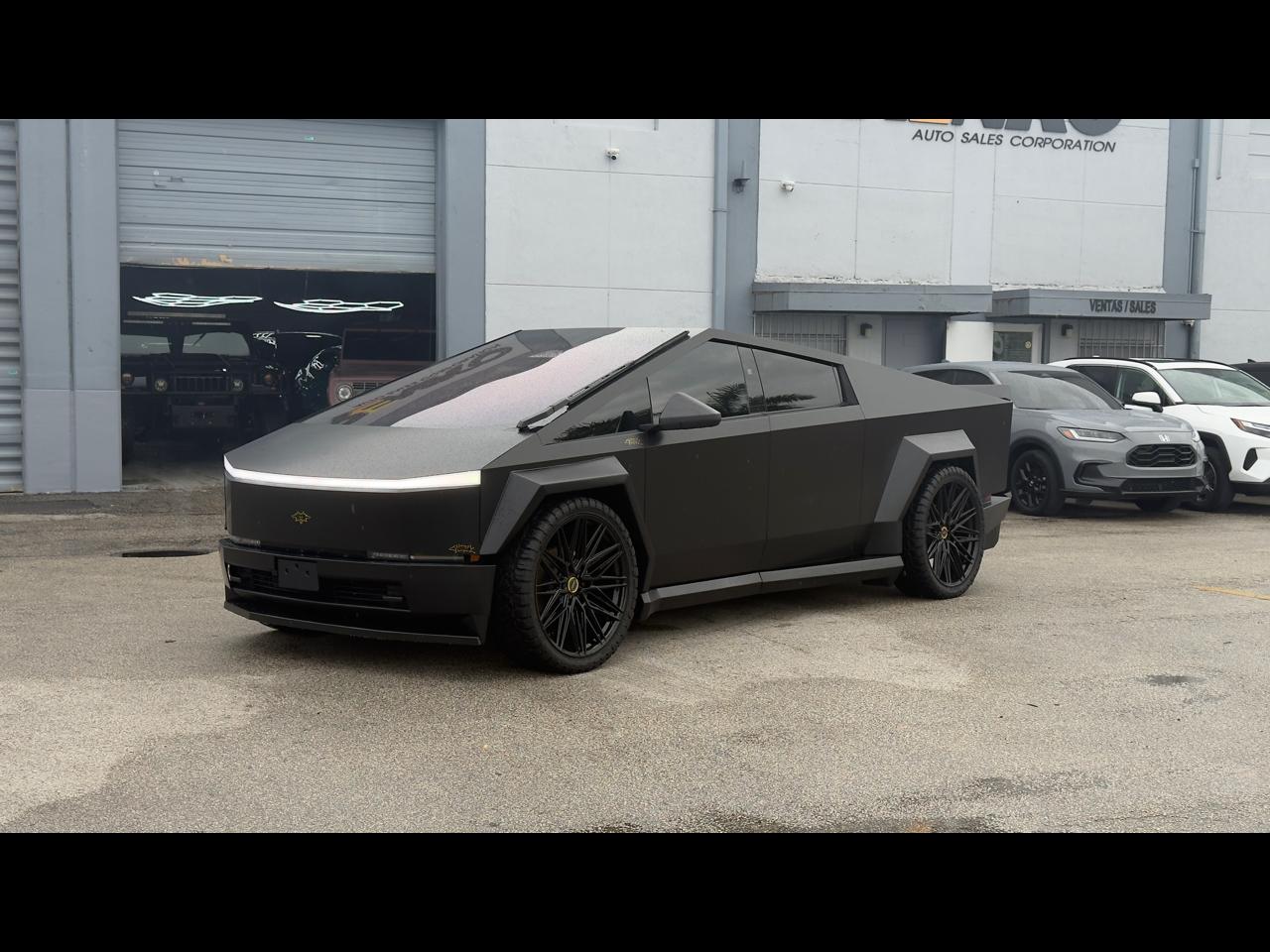 2024 Tesla Cybertruck Cyberbeast's photo