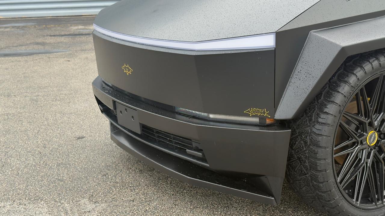 Tesla Cybertruck Cyberbeast AWD 2024