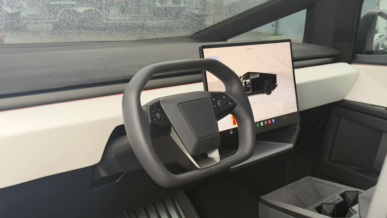 Tesla Cybertruck Cyberbeast AWD 2024