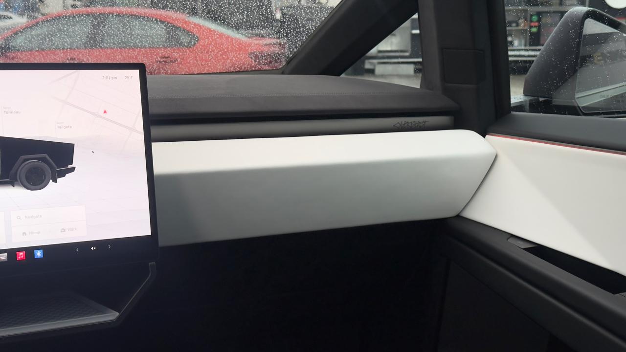 Tesla Cybertruck Cyberbeast AWD 2024