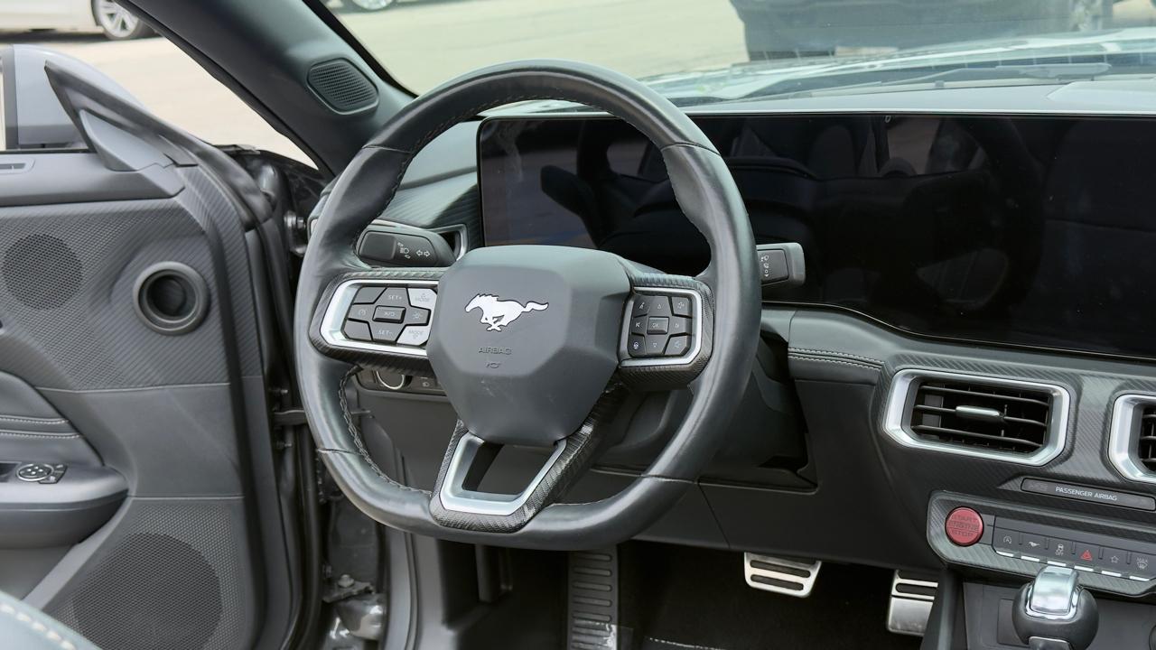 Ford Mustang EcoBoost Convertible 2025