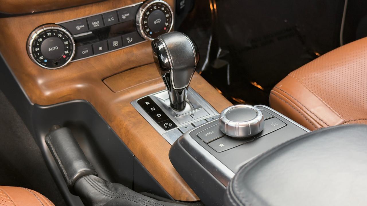 Mercedes-Benz G-Class 4MATIC 4dr G 550 2016