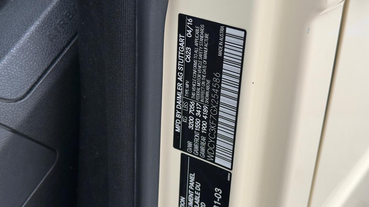 Mercedes-Benz G-Class 4MATIC 4dr G 550 2016