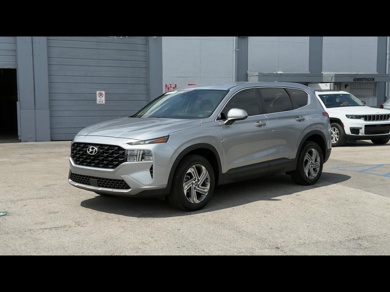 2023 Hyundai Santa Fe SE FWD
