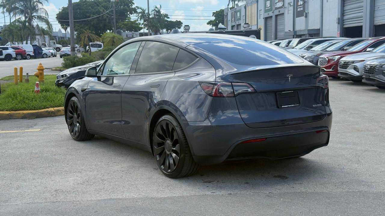 Tesla Model Y Performance AWD 2022