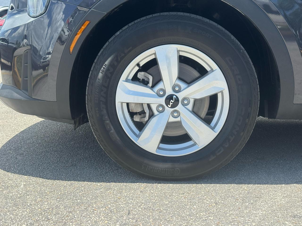 Kia Sorento LX FWD 2026