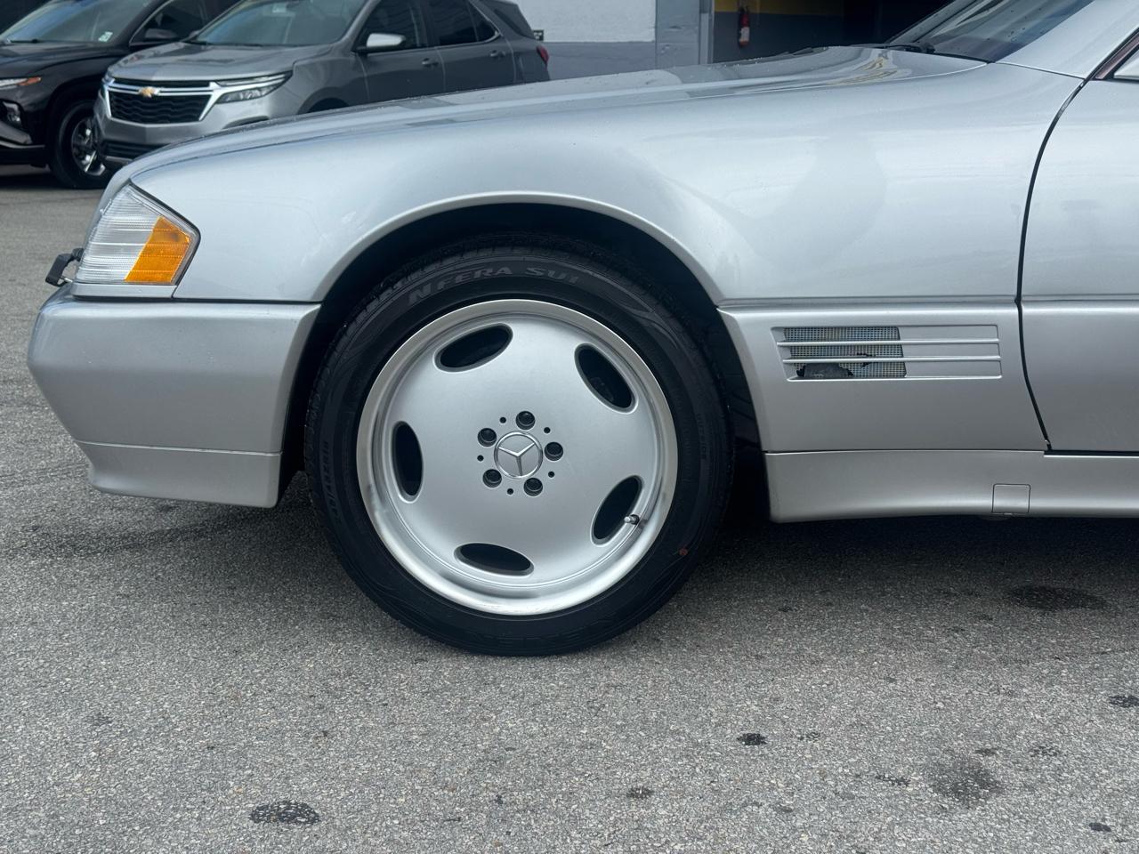 Mercedes-Benz SL Class 2dr Roadster 3.2L 1995