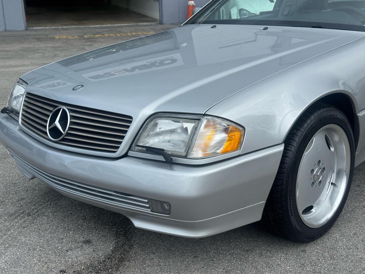 Mercedes-Benz SL Class 2dr Roadster 3.2L 1995