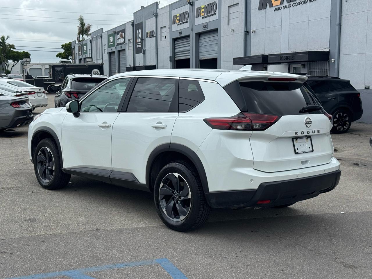 Nissan Rogue FWD SV 2025