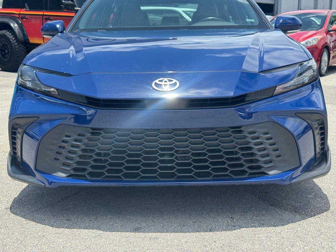 Toyota Camry XLE (Natl) 2025
