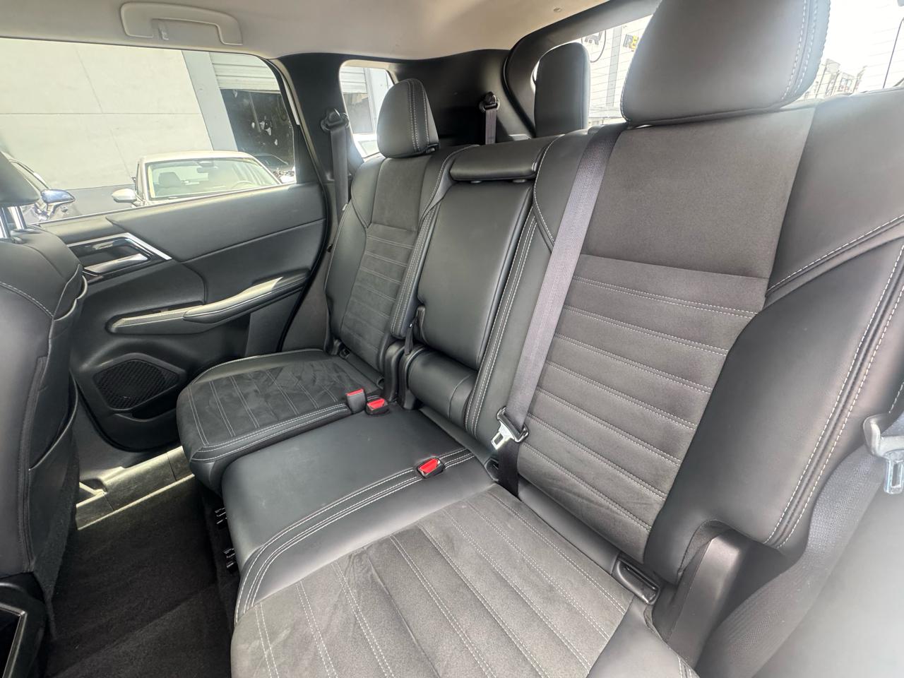 Mitsubishi Outlander SE FWD 2024