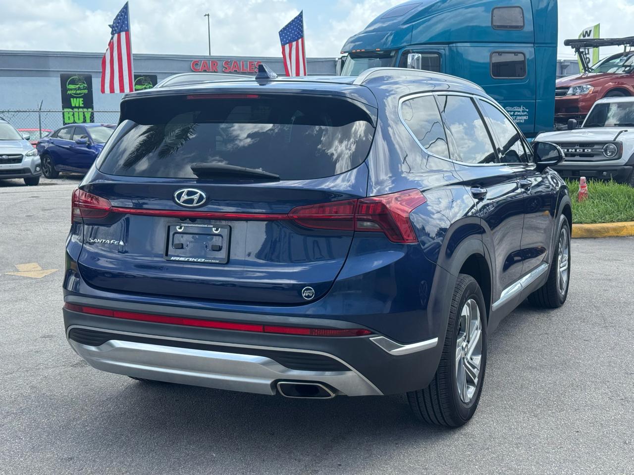 Hyundai Santa Fe SEL FWD 2022