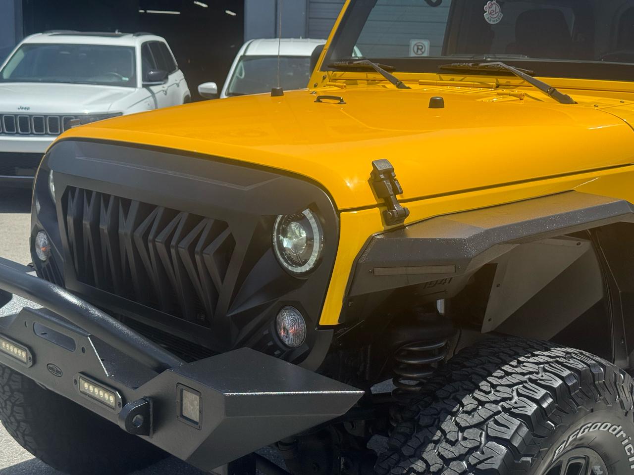 Jeep Wrangler 4WD 2dr Willys Wheeler 2015