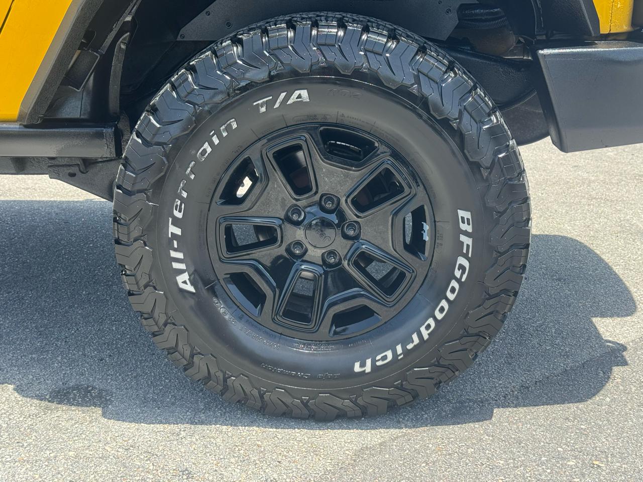 Jeep Wrangler 4WD 2dr Willys Wheeler 2015