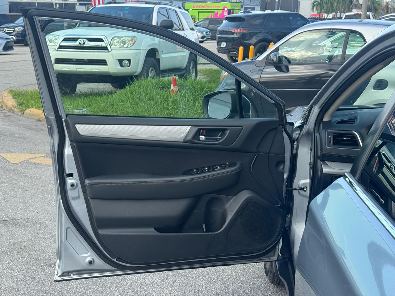 Subaru Outback 2.5i Premium 2018