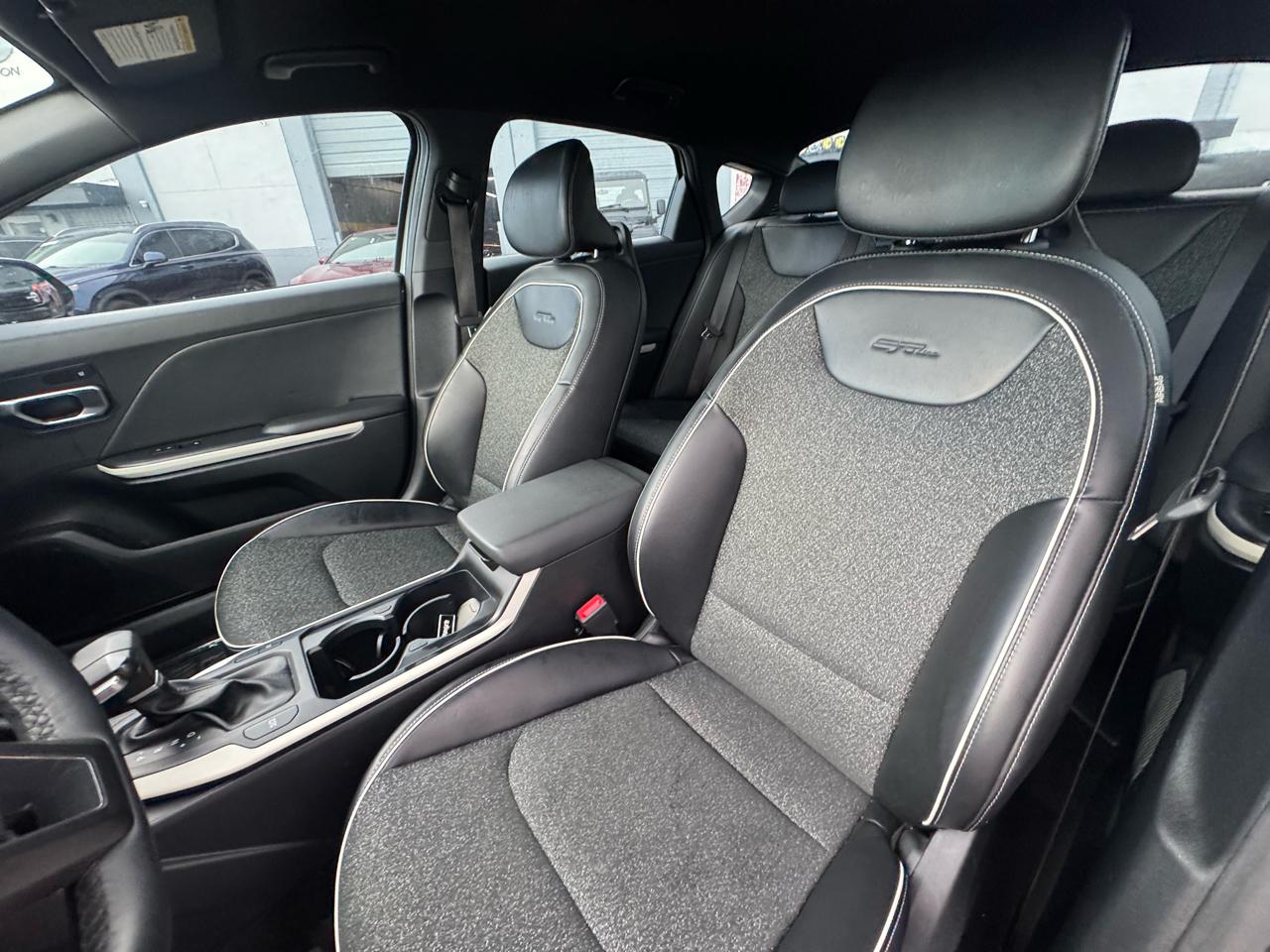 Kia K4 GT-Line FWD 2025