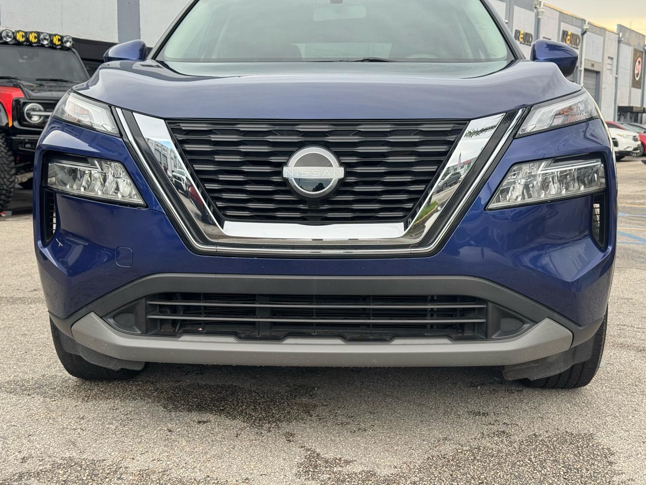 Nissan Rogue FWD SV 2023
