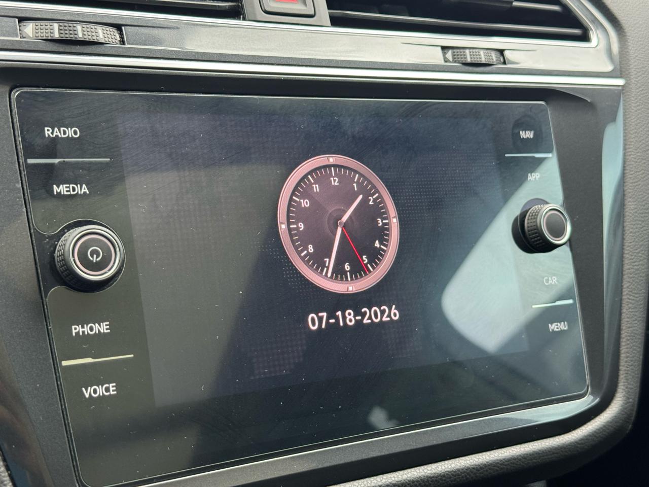 Volkswagen Tiguan 2.0T SE R-Line Black FWD 2021