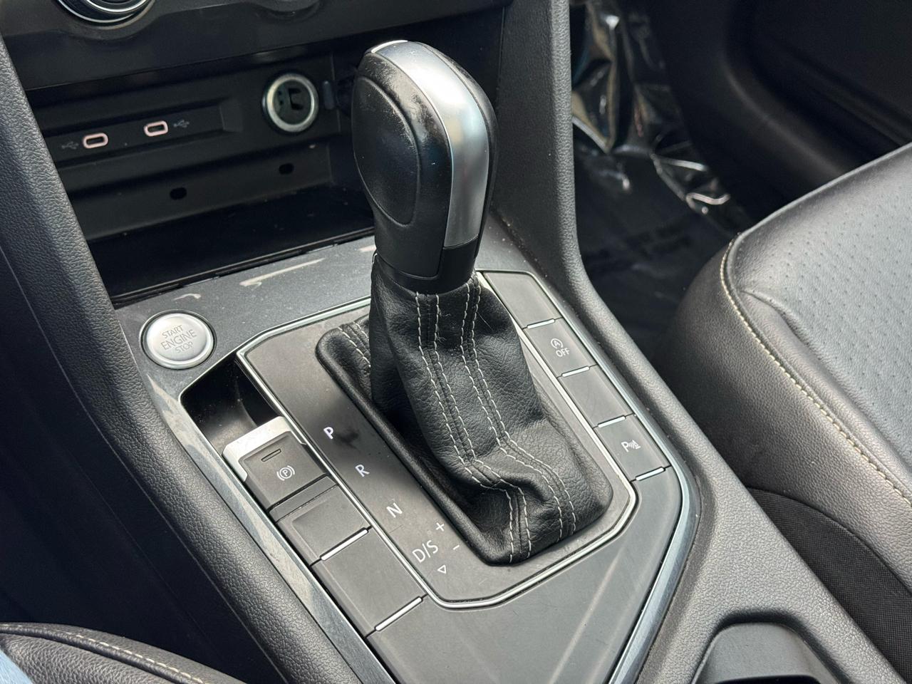 Volkswagen Tiguan 2.0T SE R-Line Black FWD 2021