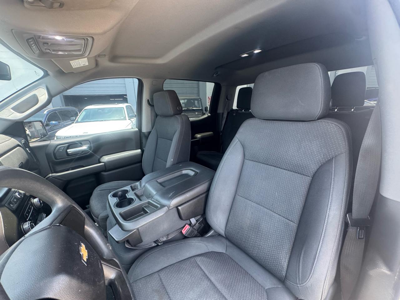 Chevrolet Silverado 1500 2WD Crew Cab 147" Custom 2019