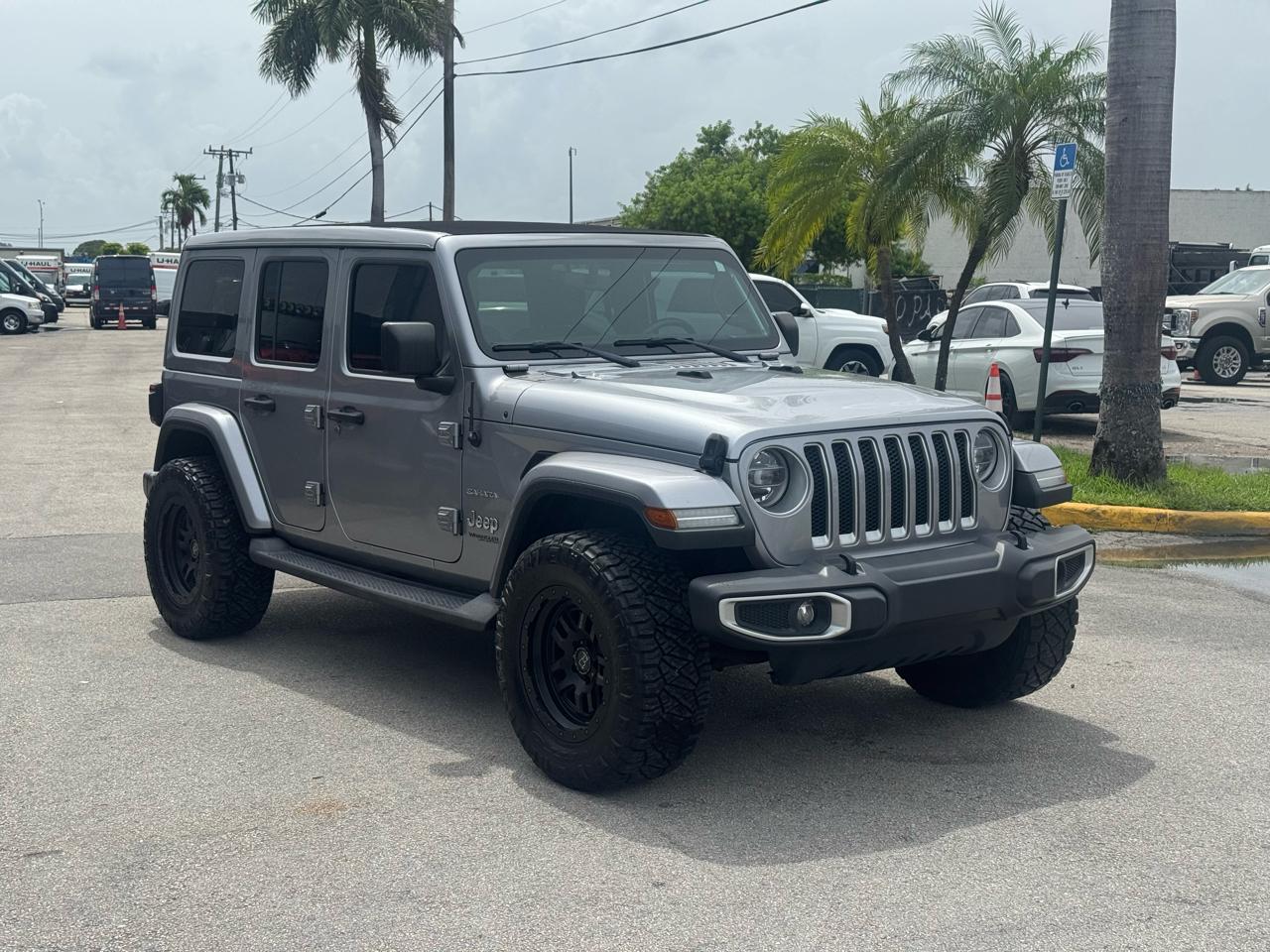 Jeep Wrangler Unlimited Sahara 4x4 2019