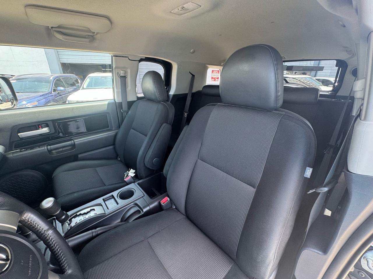 Toyota FJ Cruiser 4WD 4dr Man (Natl) 2009