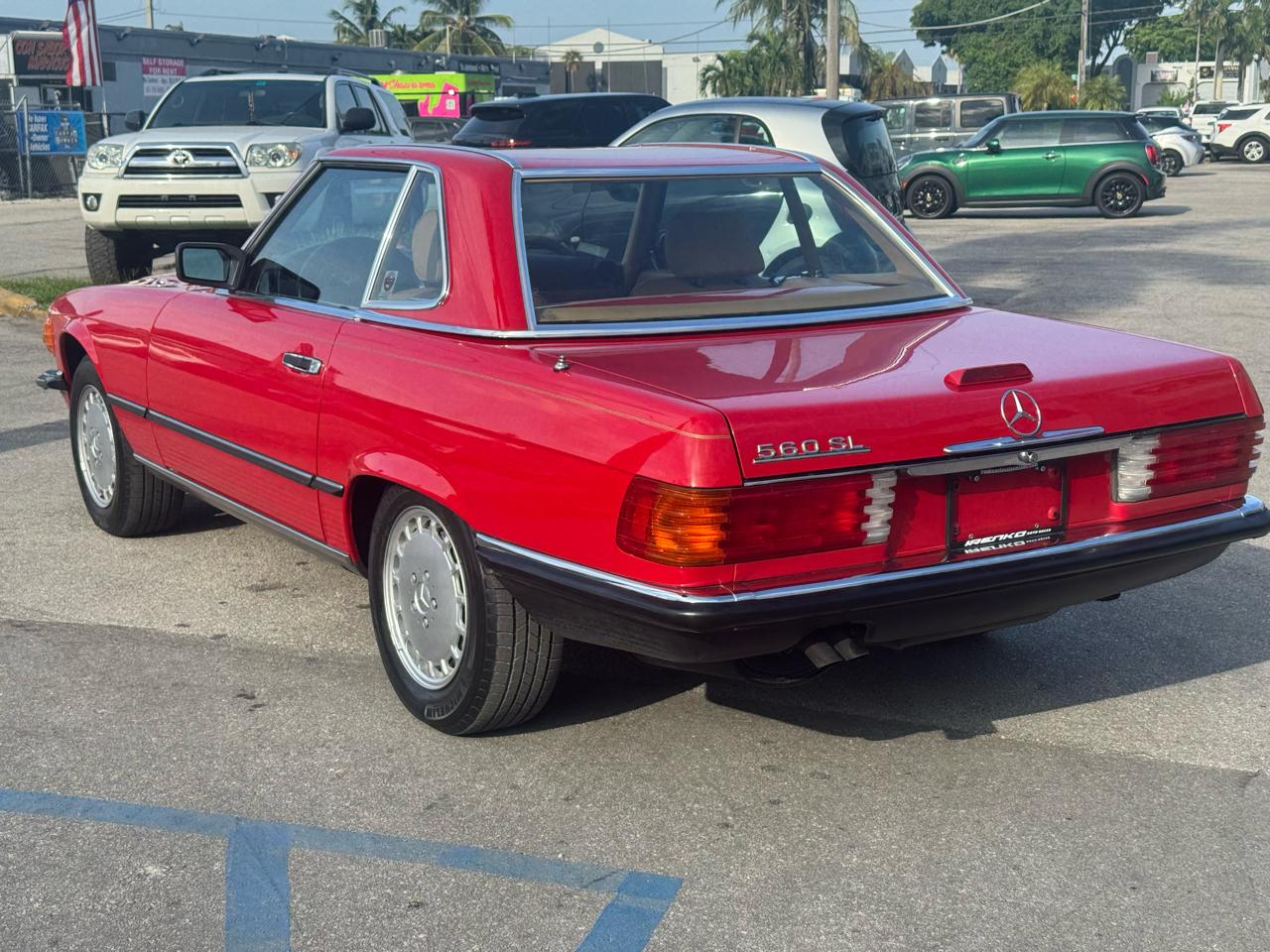 Mercedes-Benz 560 SL  1988