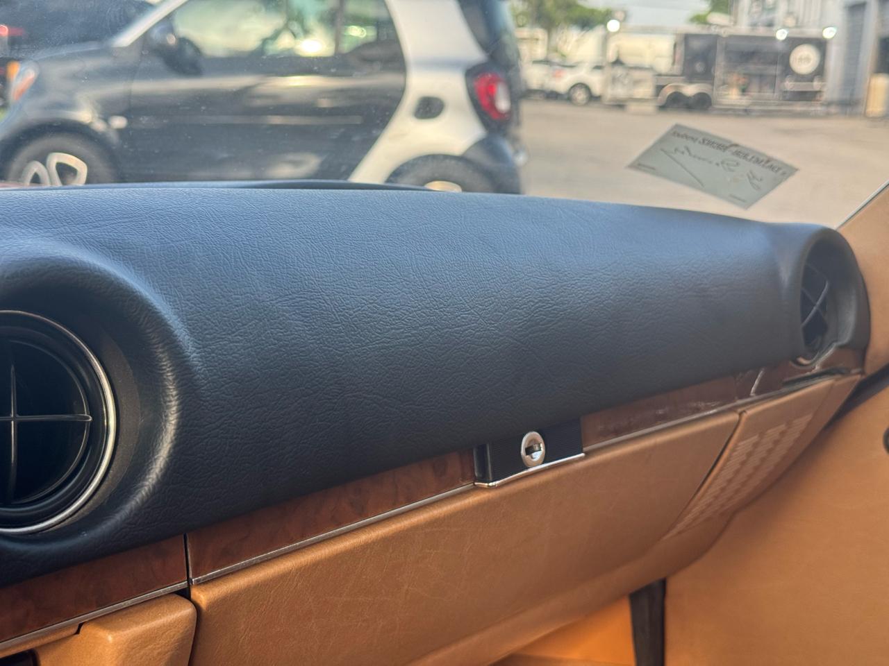 Mercedes-Benz 560 SL  1988