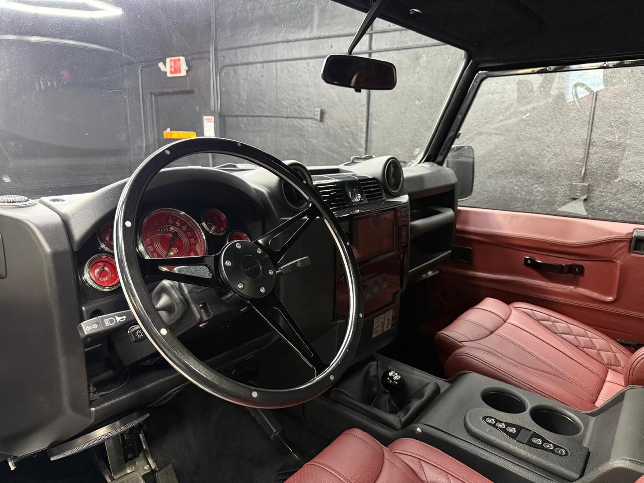 Land Rover Defender 90 First Edition 1995