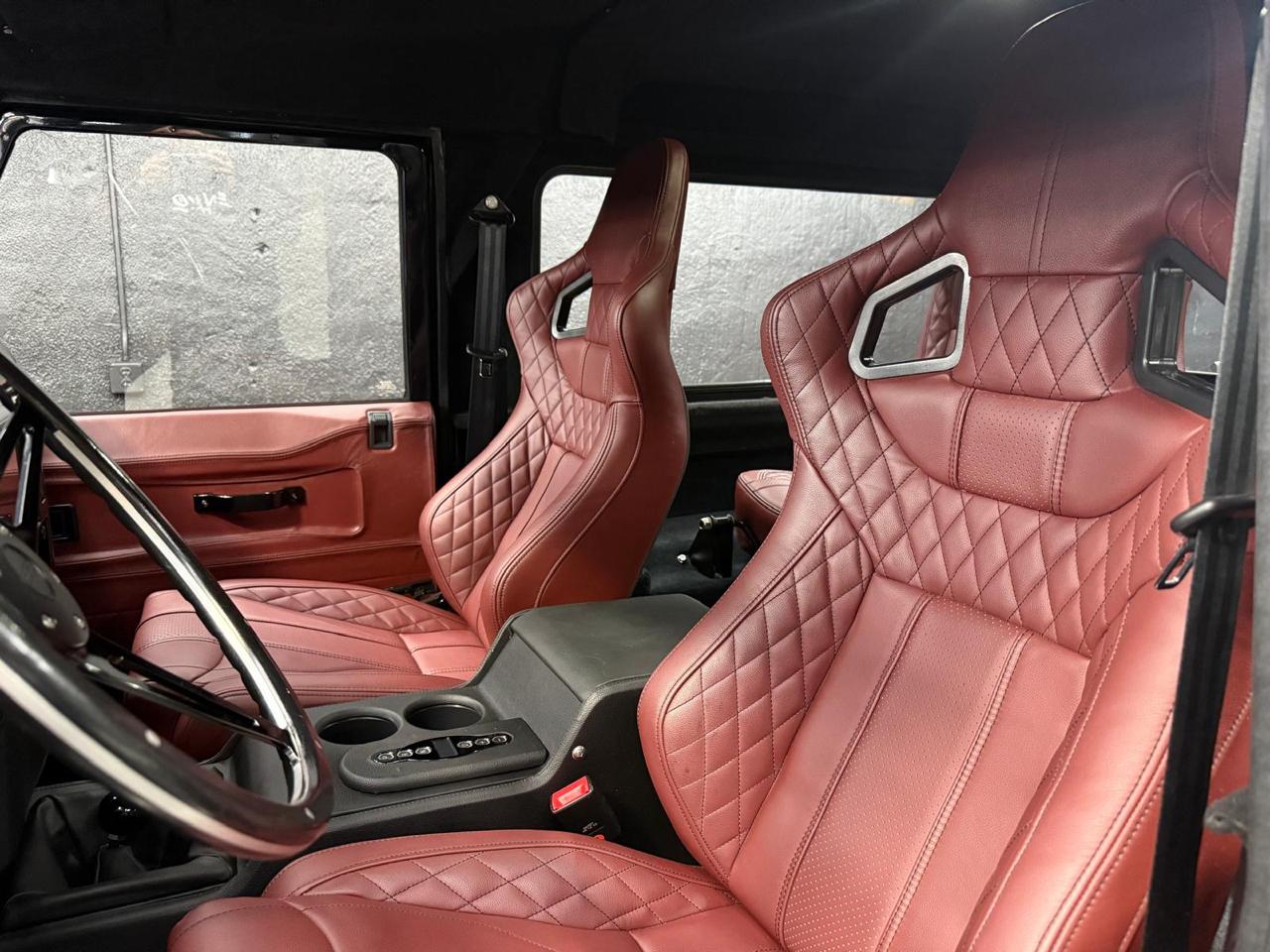 Land Rover Defender 90 First Edition 1995