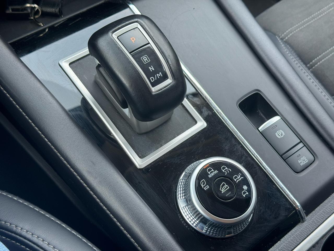 Mitsubishi Outlander SE FWD 2024