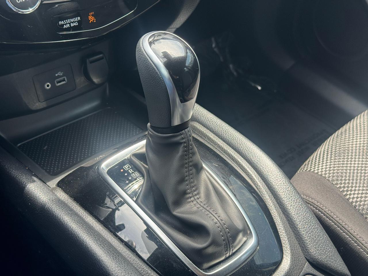 Nissan Rogue Sport AWD SV 2021