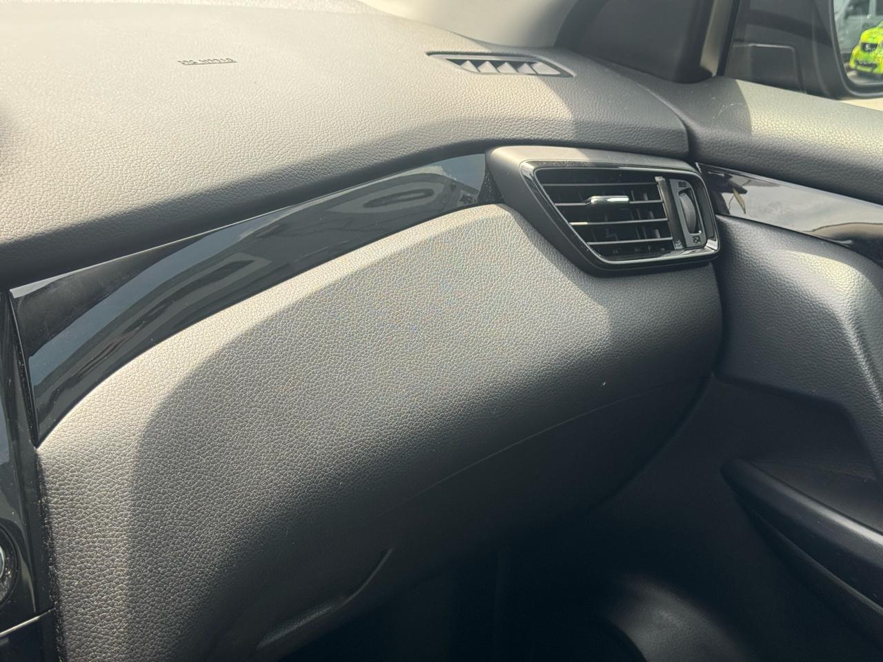 Nissan Rogue Sport AWD SV 2021