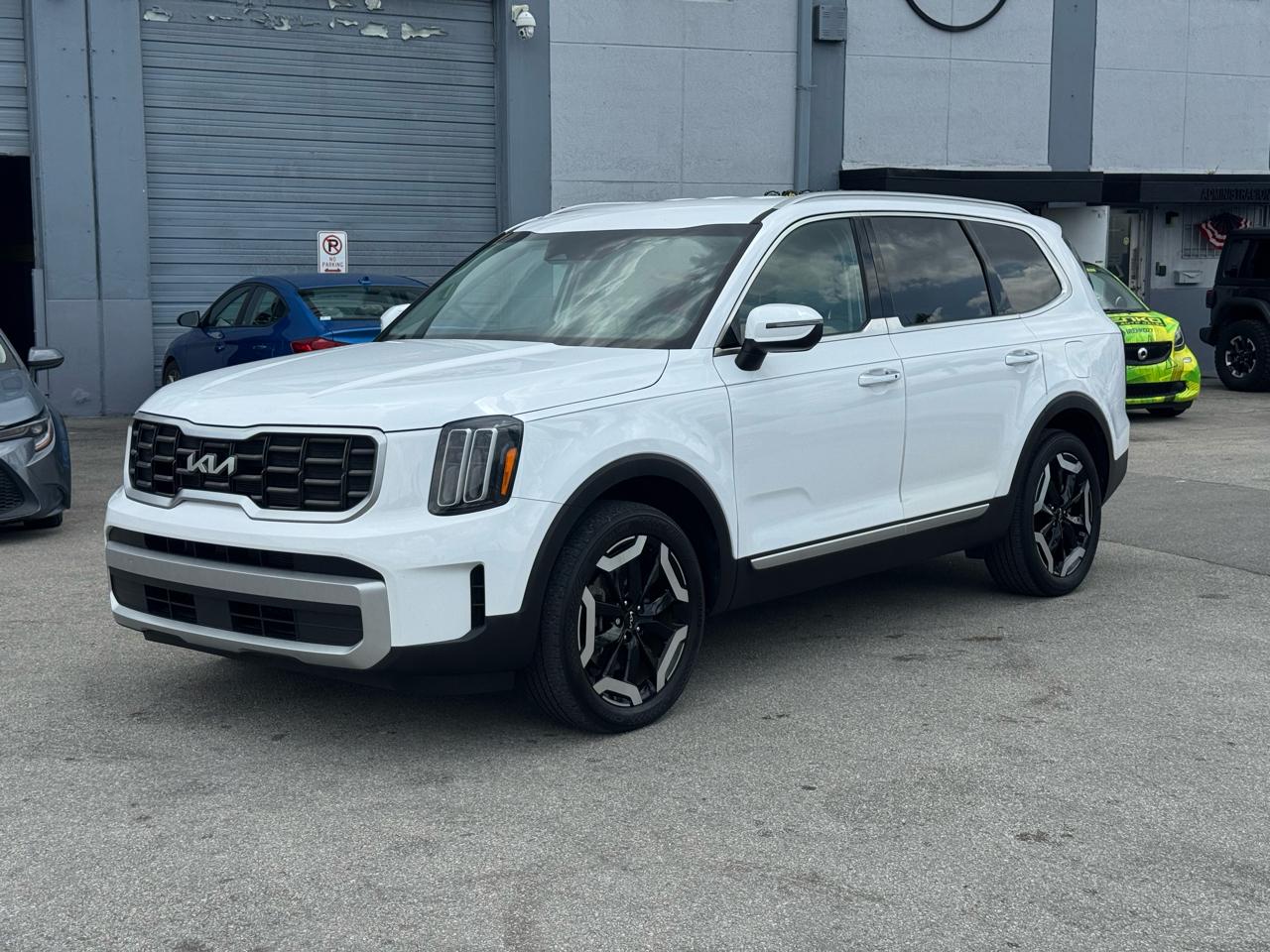 Kia Telluride S FWD 2024