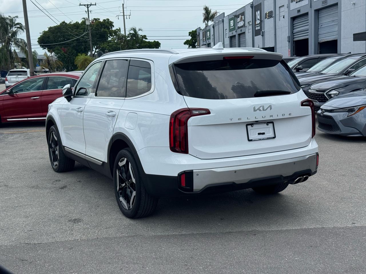 Kia Telluride S FWD 2024