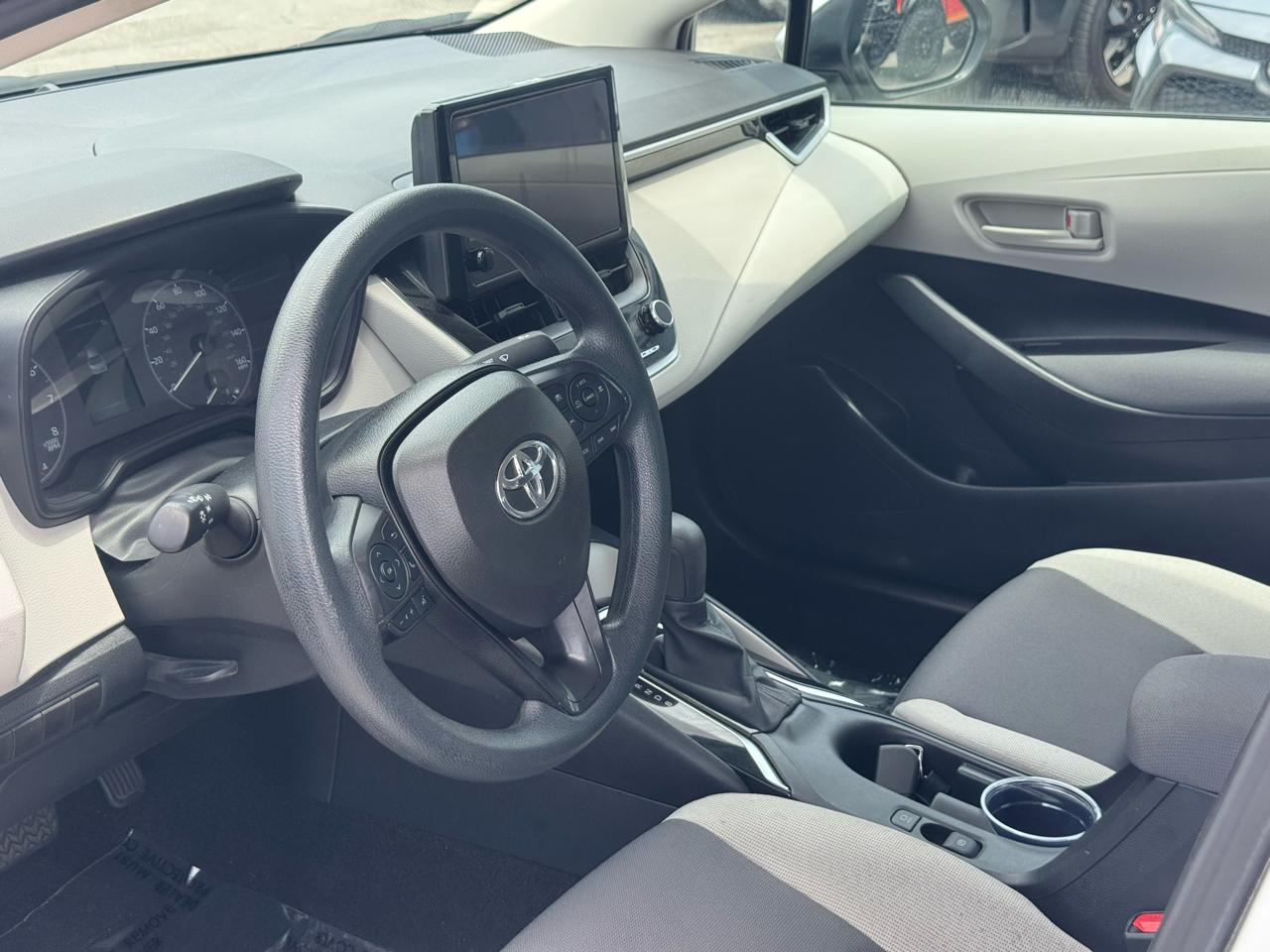 Toyota Corolla LE CVT (Natl) 2025