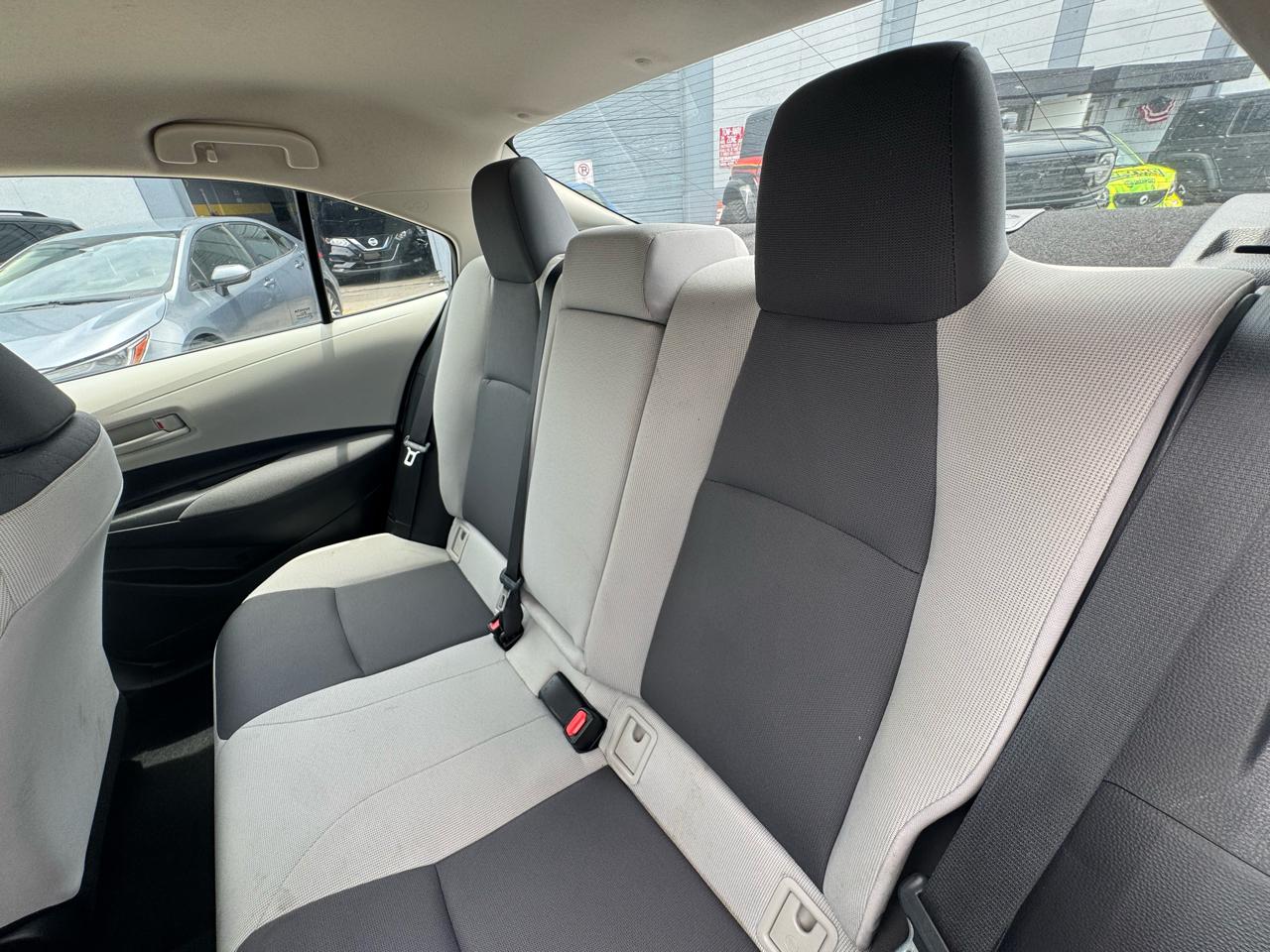 Toyota Corolla LE CVT (Natl) 2025