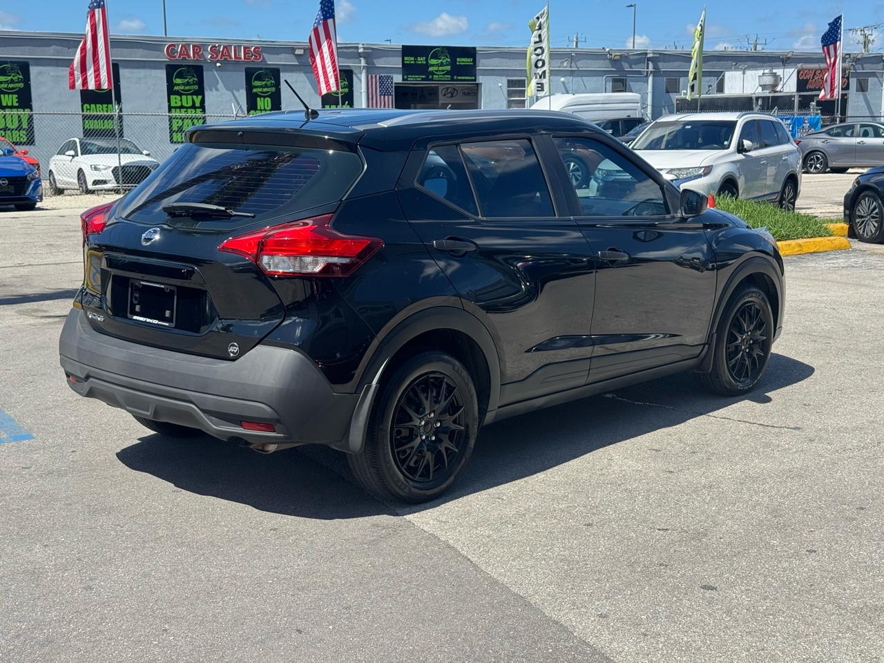 Nissan Kicks S FWD 2019
