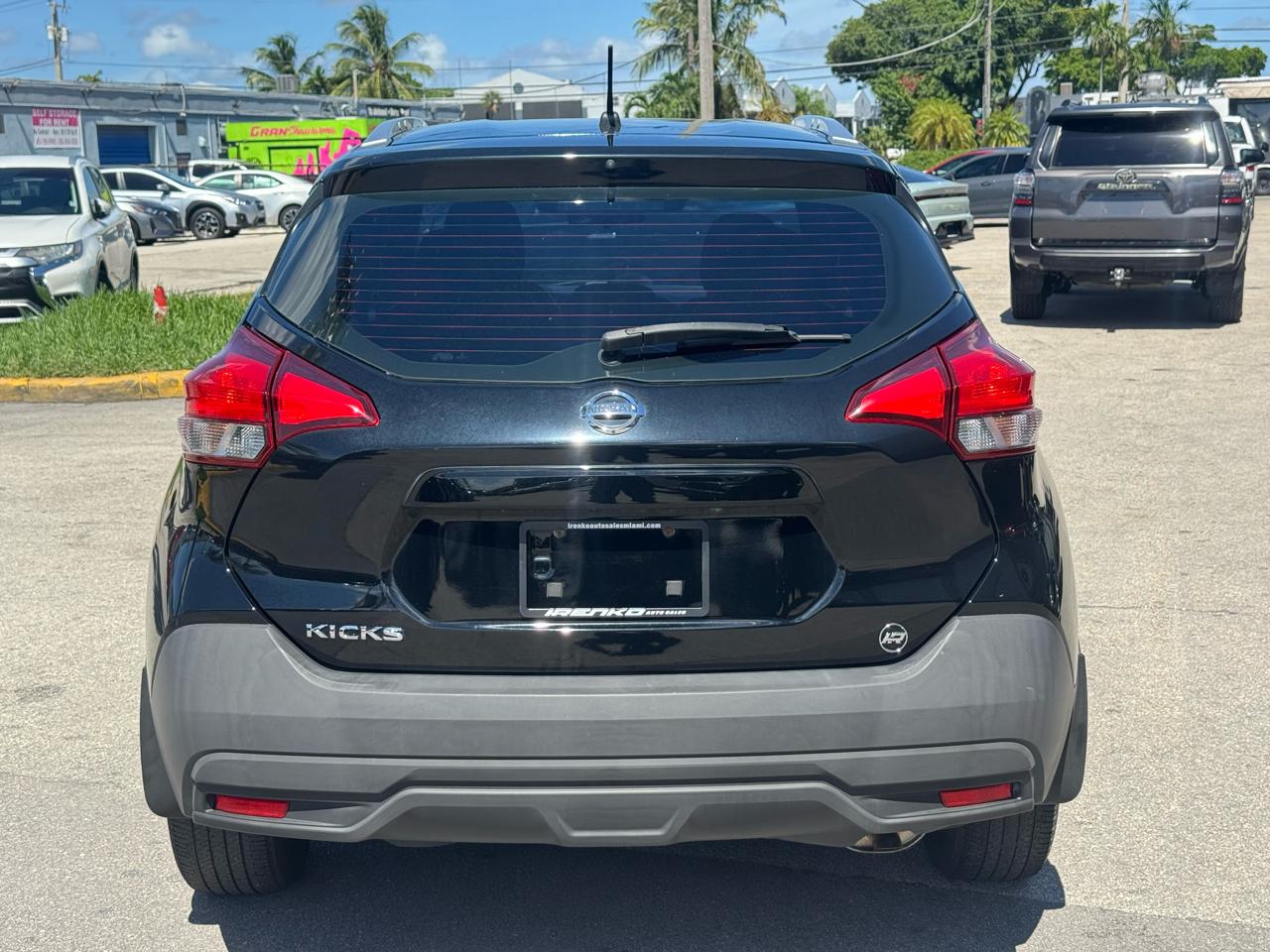 Nissan Kicks S FWD 2019