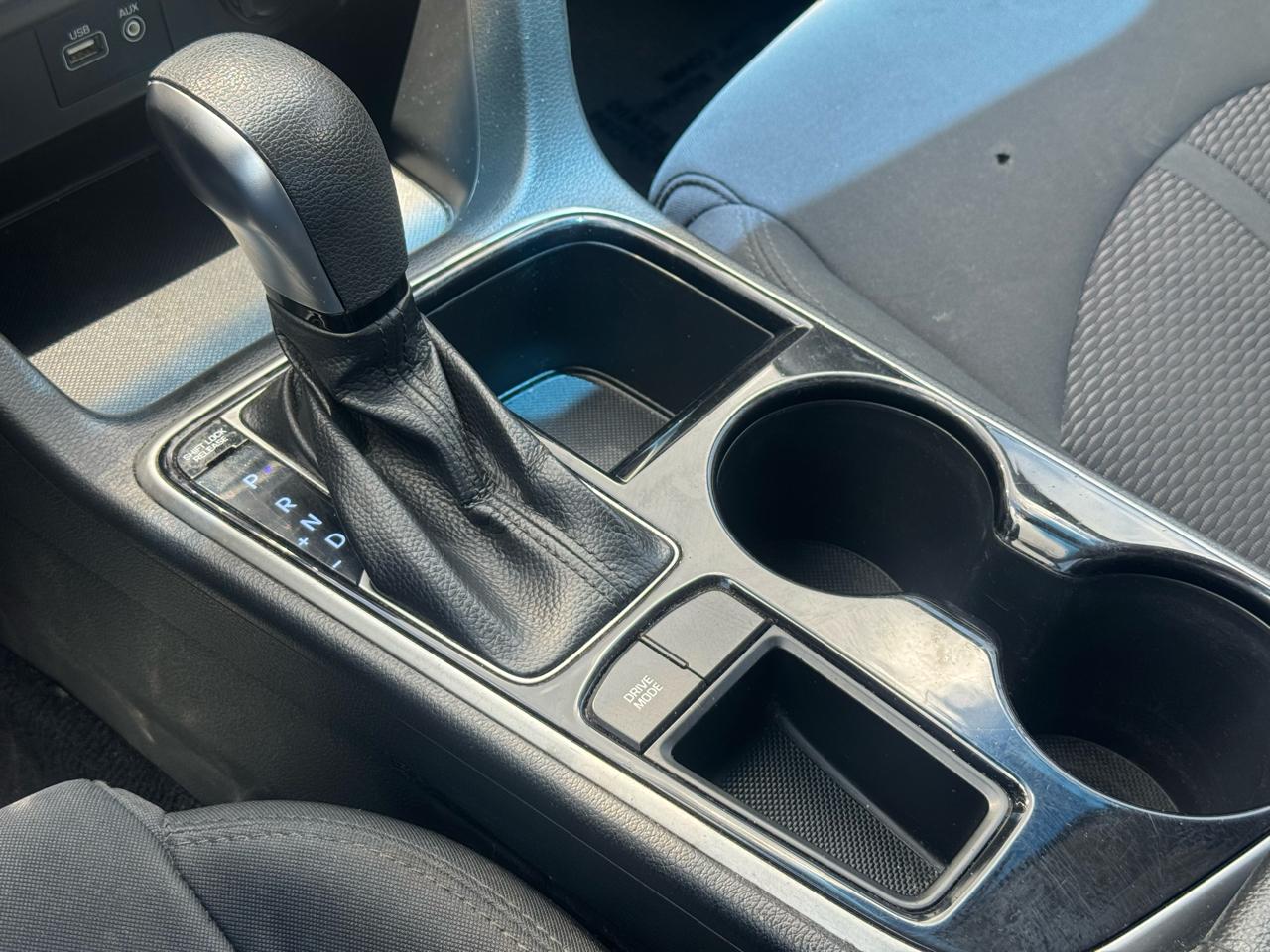 Hyundai Sonata SE 2.4L 2019