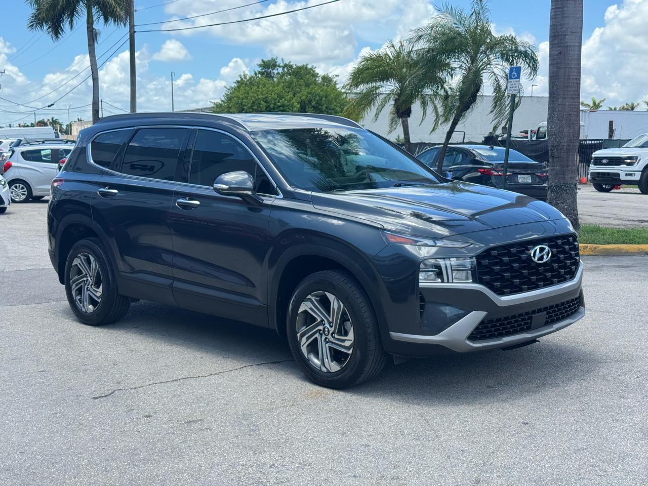 Hyundai Santa Fe SEL AWD 2023